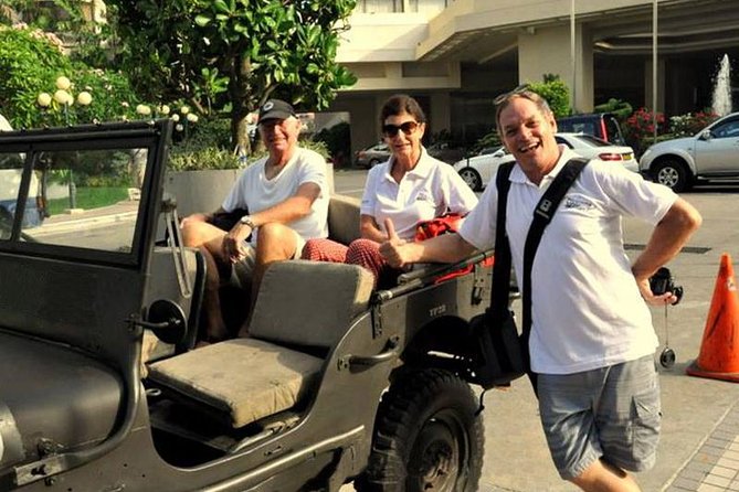 Private Tour of Colombo in a World War II Jeep - Temple, park, museum, theatre, stadium area, you get the mix