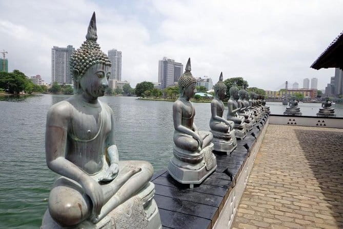 Private Tour of Colombo with Ajeet De Soyza - Dutch Hospital Shopping Precinct: colonial bones, modern life