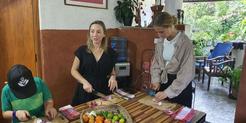 Private Traditional Sri Lankan Cooking Class in Kandy - Pickup and Getting There, Without the Headache