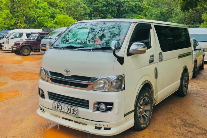 Private Transport Service from Sri Lanka - On-the-Road Comfort: Clean Vans, Smooth Driving, and AC