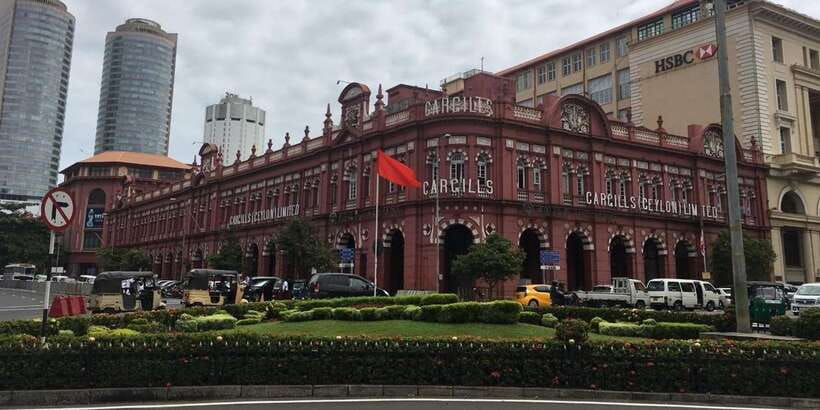 Shore Excursion Colombo Highlight Tour from Passenger Pier. - Independence Square and BMICH: monuments you can actually connect to