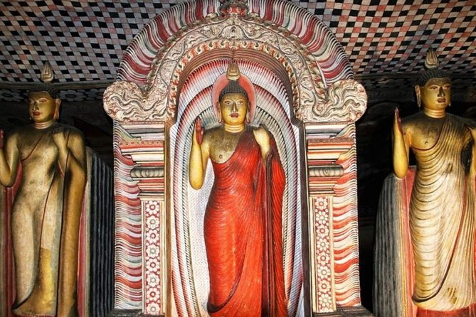 Sigiriya and Dambulla from Colombo - How a private English guide improves Sigiriya and Dambulla