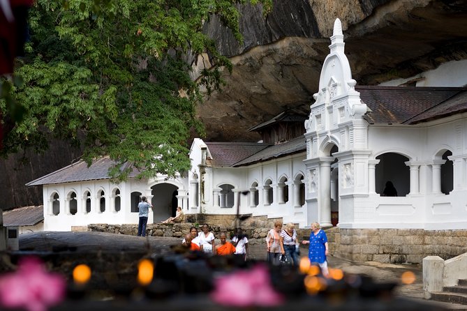 Sigiriya and Dambulla from Negombo - The Driver-Guide Advantage, Including Christo Alvis