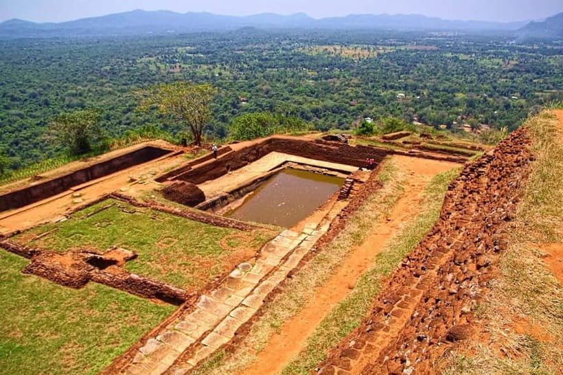 Sigiriya & Dambulla: All Inclusive Day Tour - Private guiding: why the guide name matters