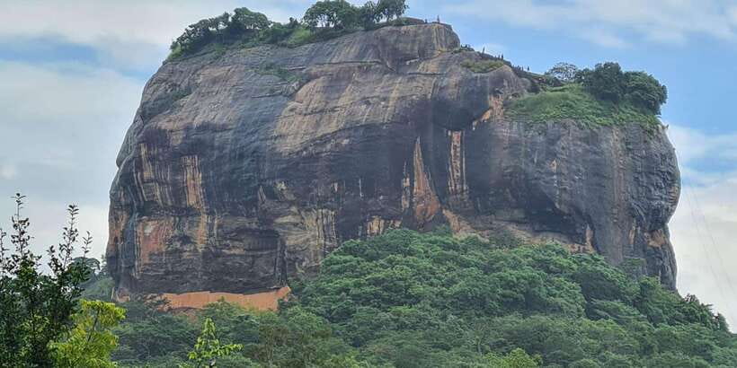 Sigiriya, Dambulla, and Village Safari Day Tour from Negombo - Key highlights to focus on