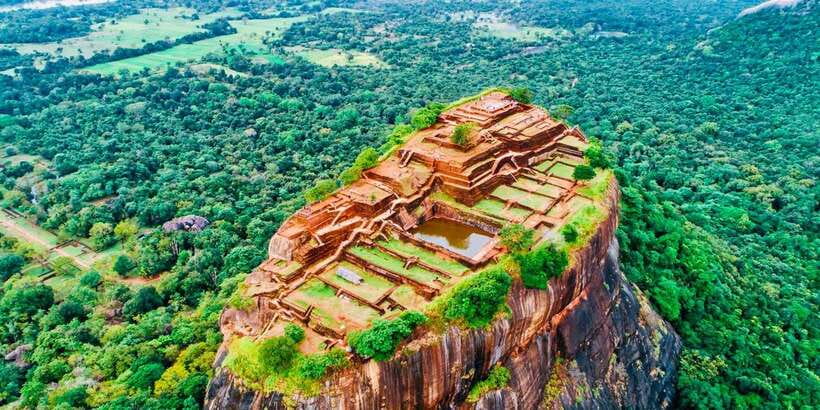 Sigiriya & Dambulla: Private Day Tour From Trincomalee - Lunch Near Sigiriya: Western or Sri Lankan, and a Real Break