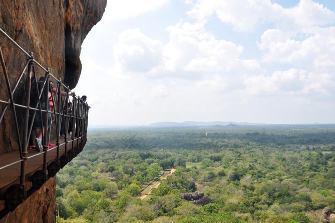 Sigiriya Entrance Ticket with Guided Tour - Sigiriya Lion Rock: Why This Ticket Plus Guide Is a Smart Move
