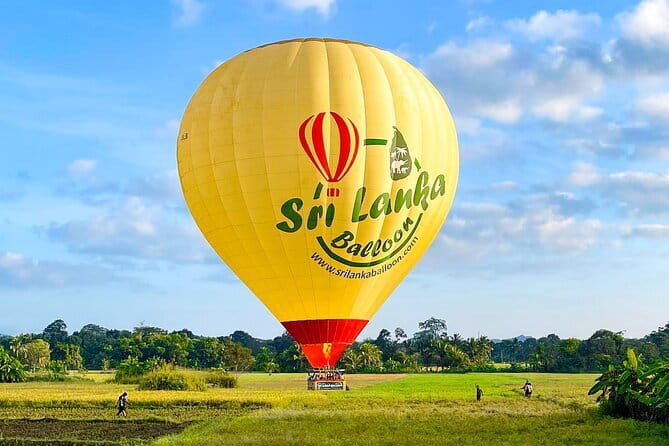 Sigiriya & Habarana: Sunrise Hot Air Balloon Ride Experience - Your Early 5:30 am Start, Pickup, and Ground Flow