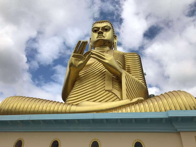 Sigiriya Lion's Rock & Dambulla Golden Cave Temple Trip - Key moments you will actually feel