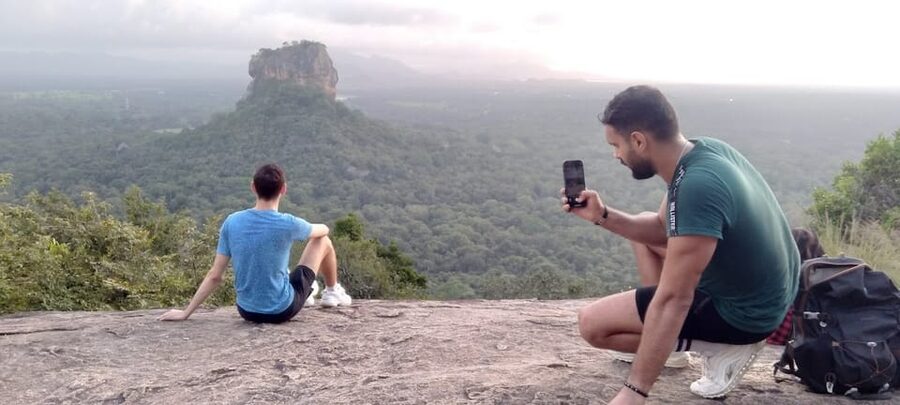 Sigiriya Lion's Rock & Dambulla Golden Cave Temple Trip - Getting around: pickup, road time, and why it matters