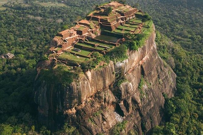 Sigiriya, Polonnaruwa & Dambulla "Trilogy" Day Tour from Colombo - Comfort and safety: what to expect from the driver team