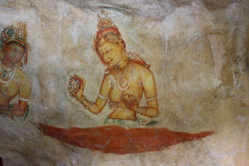 Sigiriya: Rock Fortress Private Guided Walking Tour - The Palace Complex Walk, Swimming Pools, and Boulder Gardens
