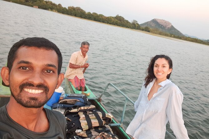 Sigiriya Sunrise/Sunset Guided Boat Ride - What’s included on board: juice, biscuits, and the small comforts that keep you relaxed