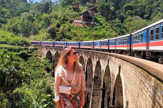 Sinharaja Rainforest Trip - What You Can Expect to See: Birds, Monkeys, Snakes, Chameleons