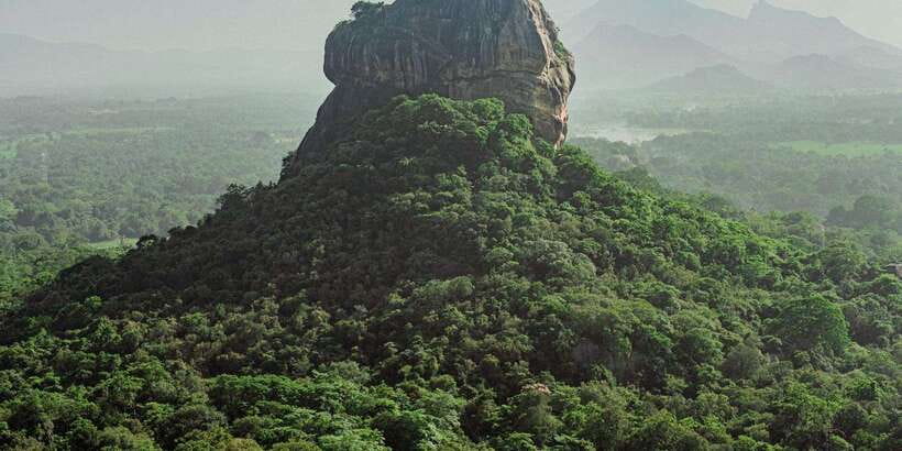 Sri Lanka: 3N4Day guided FULL TOUR with hotel accommodations - Where You’ll Stay: Elephas and Kandy Hotels, Plus What to Expect From Room Comfort