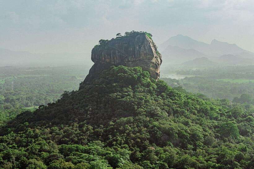 Sri Lanka: 4N5Day guided FULL TOUR with hotel accommodations - Price and logistics: what $444 includes, and what it does not