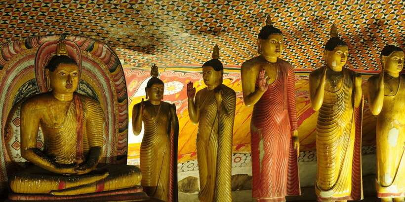 Sri Lanka Bentota: Day Trip to Sigiriya and Dambulla Temple - Bentota and Kalutara to Sigiriya, a Long Morning With Real Travel Time
