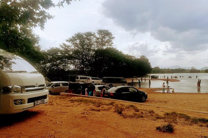 Sri Lanka Car Rental with Driver per Day | Car Van or MiniBus Rental with Driver - Key things to know before you rent