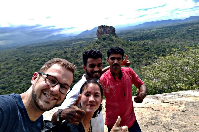 Sri Lanka Culture Tour - Day 4: Kandy, Temple of the Tooth, and the culture-spiritual blend