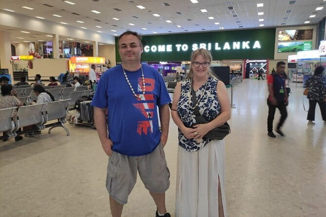 Sri Lanka Driver's and Guide with Luxury Cars - Starting in Negombo at 7:00 am, and the time reality check