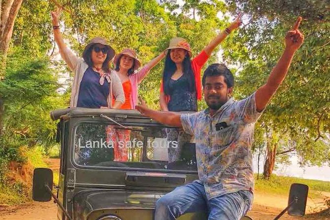 sri lanka Holiday Round tour 13-Days with driver, vehicle and H/B accommodations - The real value: private driving that keeps you moving