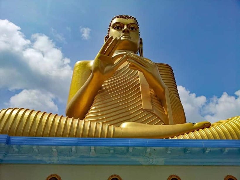 Sri Lanka Private 10-Day Round Tour Car, Guide, Hotels, Food - Ella waterfalls, Buduruwagala, and your big safari choices