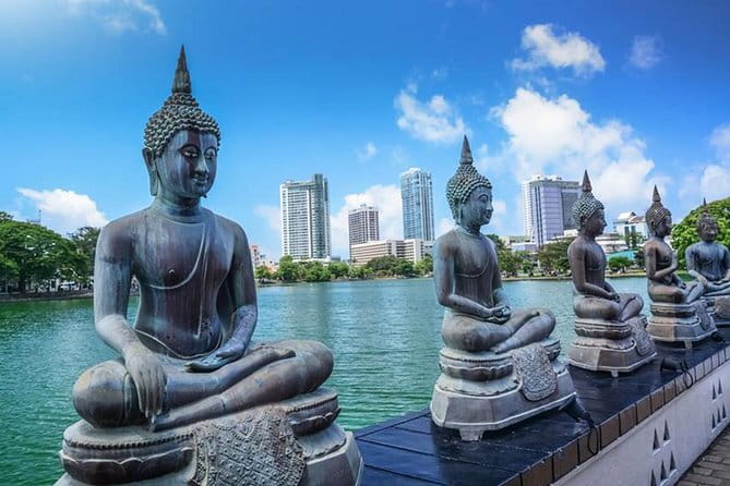 Sri Lanka Private car charter with driver and fuel. - Planning Your Day: Timing, Parking, and Simple Comfort Wins