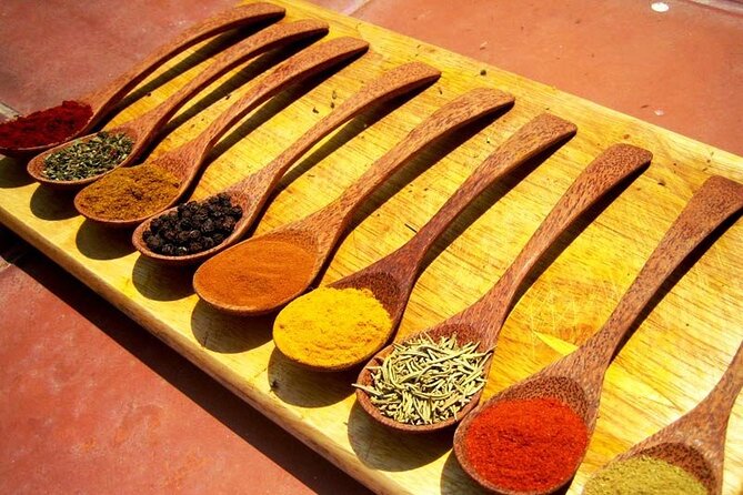 Sri Lanka Private Tour 10 DAYS Driver/Vehicle/Accommodation H/B - Key highlights I’d plan around