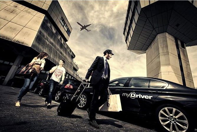 Sri Lanka Private Transfer - Your chauffeur-guide: Gihan’s safe, friendly style
