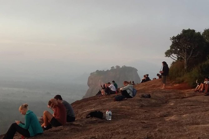 Sunrise or sunset tour pidurangala Rock and Sigiriya Rock - Pidurangala Rock for sunrise: what you gain for the effort