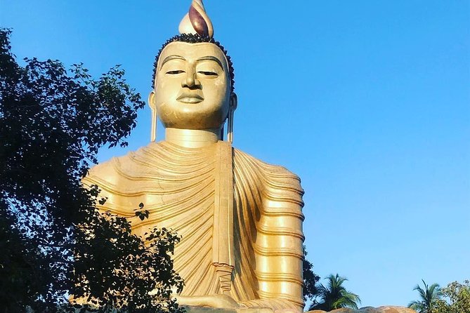 Tangalle Sightseeing Tour - Wewurukannala Vihara: The 50 m Buddha and a Hall of Horrors