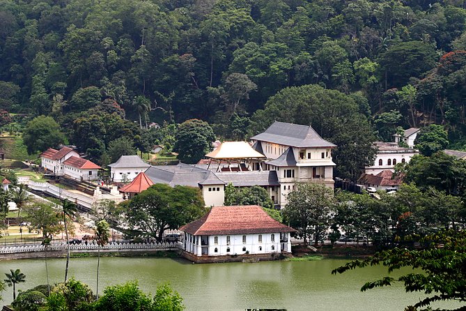 Temple of The Sacred Tooth Relic Entrance Ticket with Guide - Price and value: what the $30 covers, and what you still need to plan