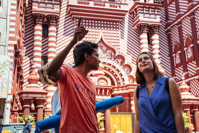The 10 Tastings of Colombo With Locals: Private Street Food Tour - What you really get: 8 dishes, 2 drinks, and zero guesswork