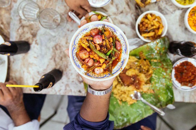 The 10 Tastings of Colombo With Locals: Private Street Food Tour - A private local guide is more than a translator