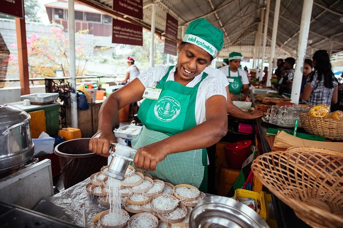 The 10 Tastings of Kandy With Locals: Private Street Food Tour - Stop 2: Bogambara Prison for context between bites