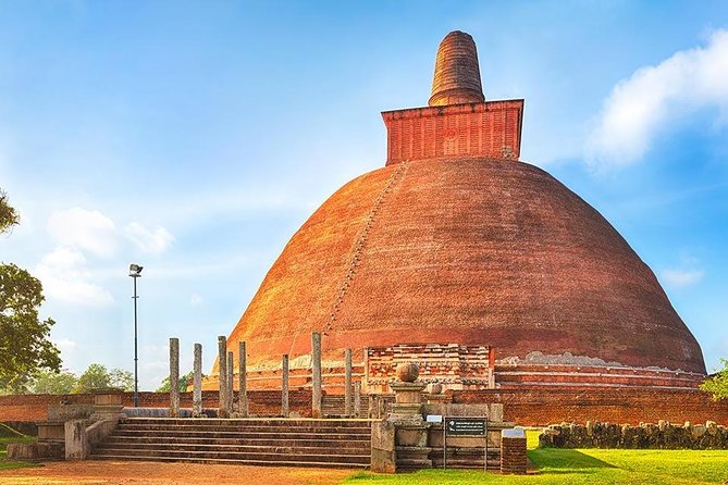 Tour Packages in Sri Lanka - Most Popular Round Tour - All in One Tour - Should you book this Sri Lanka all-in-one tour?