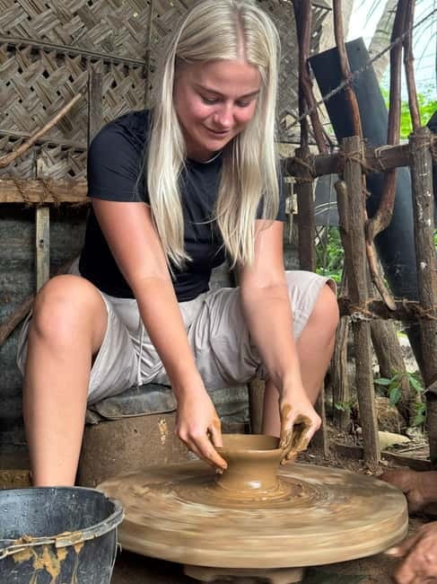 Yala Village Tour: Pottery Class, Lake and Temple Visits - From Tissamaharama Pickup to an Easy Private Day