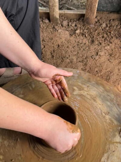 Yala Village Tour: Pottery Class, Lake and Temple Visits